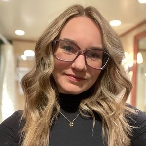 Meet your Posher, Nicola